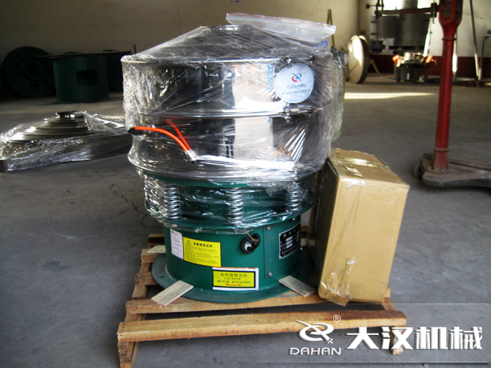 三氯蔗糖粉超声波丝瓜视频黄片地址采用不锈钢+碳钢材质的产品能够更好的节省成本，同时能够达到想要的筛分效果。